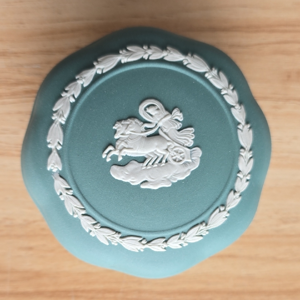 Wedgwood Green Plate